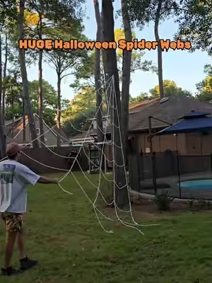 🕷️🕸️ #spiderweb #halloweendecor #spiders #halloweenishere #spookyseason @Joytime Party 