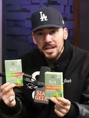 The Greens Everyone Is Talking About 🌱✨ Our Greens + Superfoods are trending for a reason! 🥬 20+ fruits & veggies 🌿 Digestive support 💚 Gut health + probiotics ✨ Bloating relief #CheersToHealth