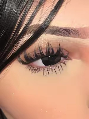 Luv #lashes #beauty 