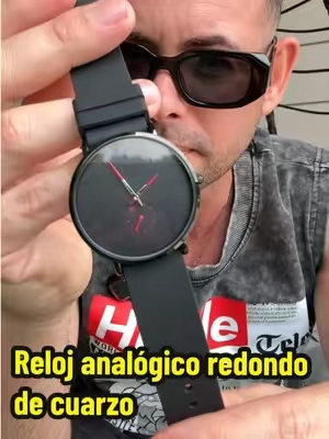 Reloj analógico redondo de cuarzo para hombre, estilo ejecutivo minimalista.#relojparahombre #menswatch #accesorioshombre 