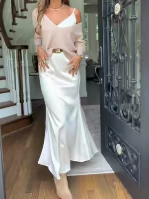 This dress is screaming fall family photos and Thanksgiving! I’m 5’8 135 wearing a small. @Likemychoice Global #falldress #falloutfits #satindress #maxidress 