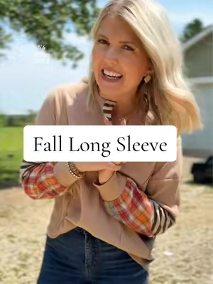 And it’s longer in the back 🙌🏻 @Asvivid Shop  #falltop #longsleeveshirt #falloutfits #fallfashion #waffleknittop 