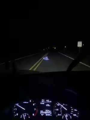 Best Saftey feature on the market #headsupdisplay #car #carsoftiktok #caraccessories #tiktokshop 