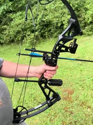 #bowandarrow #hunting #turkey #deer 