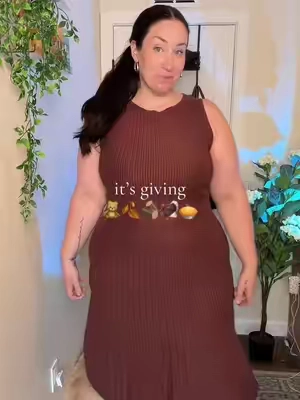 I wait all year for thissss #fallfashion #btfbm #bodycondress #midsizefashion #falldress 