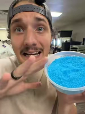 try our brand new DIPPEEZE ✨ #candy #sourpowder #candeeze 