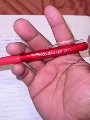 Erasable Gel Pens where you can actually erase The ink! Grab a 15 or 26 pack in multiple colors! #gelpen #gelpens #backtoschoolshopping #schoolsupplies #backtoschoolsale 