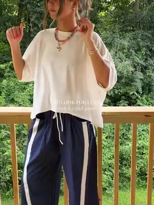 these are way comfier than i could have imagined! wearing a size medium! #affordablefashion #trackpants #fplookforless #comfystyle #comfyoutfit 