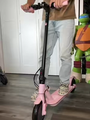 Seriously wish I got one of these sooner #escooter #scooter #escooters #moms #dads 
