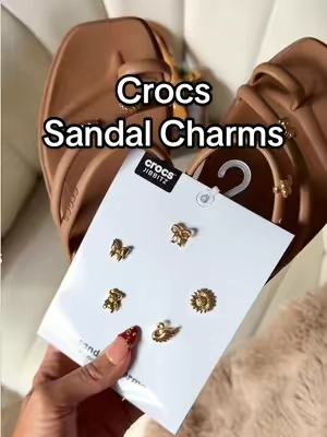 It’s all about the details ✨ #crocs #crocsnewarrivals #crocsjibbitz #crocssandalcharms #jibbitzcrocs @Crocs 