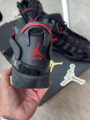 @Evans Sneakers Nike Air Jordan 6 Rings Black #sneakers #baskeball #jordan #jordans #basketballshoes 