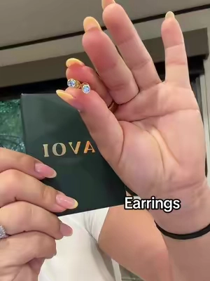 Earrings #tiktokshopsummersale #tiktokshopbacktoschool #pavoi #jewlery #earrings 