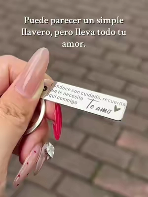 El detalle que llevará tu amor en cada viaje.#ConduceConCuidado #TeAmo #Llavero #RegaloParaÉl #RegaloDePareja l