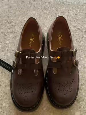 Can summer pls be over so I can wear my fall outfits #fallaesthetic #fallshoes #fallfashioninspo #fallfashiontrends #foryoupage 