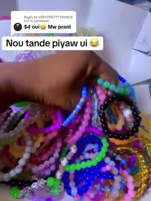 Replying to @VERYPRETTYTHINGS LLC #35pcs #Handmade #Glass #beadbracelet #tiktokshopbacktoschool 