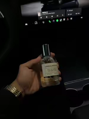 Oler rico no tiene que ser caro😉 #santal33 #sandalwood 