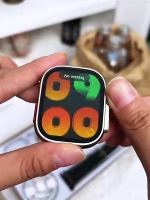 🎧⌚ Reloj inteligente para el día a día y audífonos para acompañarte donde quieras. Un combo súper práctico. #RelojInteligente #AudifonosBluetooth #Tecnologia #Gadgets #TikTokshopbacktoschool 