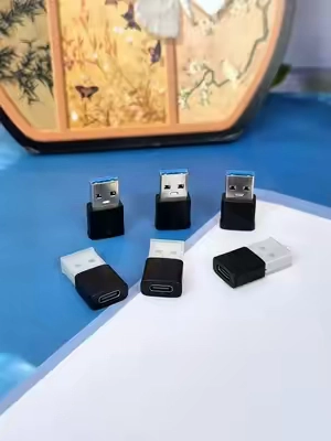 Turn your USB-A port into USB-C in seconds. Tiny, simple, and ridiculously useful. #UGREEN #USBAdapter #USBC #TechTok #BackToSchool 