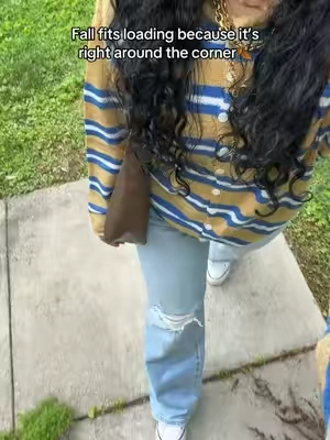 I’m 5’3 & 133 wearing a size 25 in the jeans and a size large in the top ✨