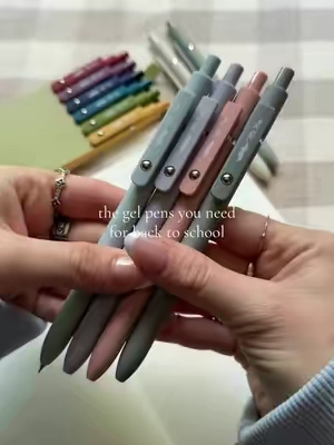 Retractable gel, pens with fidget roller that protects your paper from creasing when you put it on your notebook! #stationery #pens #journaling #journaltok #TikTokshopbacktoschool  School supplies, back to school, gel pens