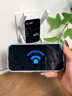 Maximiza tu conexión WiFi y amplíala por toda tu casa y oficina con esta sencilla solución. Consulta el carrito naranja a continuación para ver diferentes marcas de amplificadores de ancho de banda.#summerVibes #TikTokShopHolidayHaul #WiFiExtender #wifi #tiktokshopmemorialday