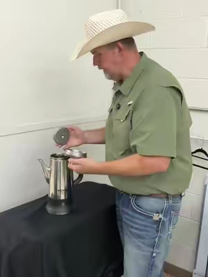 Stainless electric percolator coffee maker #percolator #coffeemaker #electricpercolator #vevorpercolator 