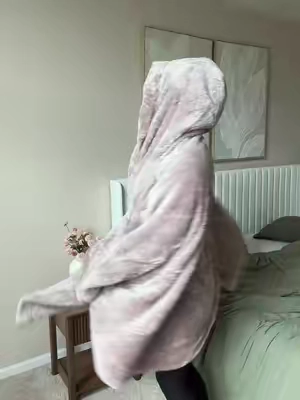 If you don’t like to keep your heat above 65, get the angel wrap. Sooo nice, comfy and warm #blanket #robe #fall #sweater 