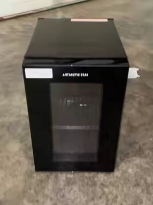 Rowan appliance Mini Fridge LED