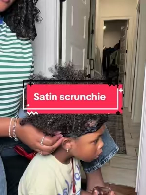 This so much better! #natualhair #puff #naturalhairpuff #naturalhairstyles #satinscrunchies 