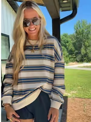 It’s giving F P! This color combination >>>> so good! Obsessed with this cutie striped sweatshirt for fall! Love the French terry fabric too! #tiktokshopcreatorpicks #fallsweatshirt #stripedsweatshirt #falloutfit #athlesiurewear 