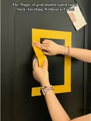 🔥🔥The Magic of grid double-sided tape! Sticks everything absurdly tight—peels off without a trace！#fyp #tiktok #TikTokShop #dealsforyoudays #foryoupage 