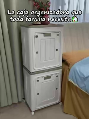 La vida minimalista empieza con espacios organizados y cajas bien ordenadas. ✨
 Una vida más organizada empieza con las cajas correctas. ✨
 Mi vecino me recomendó este producto y ahora ya entiendo por qué es tan popular 😭
 Esta caja de almacenamiento guarda muchísima ropa y ahorra espacio. Sus ruedas incorporadas hacen que moverla sea muy sencillo.
 Es ideal para organizar la ropa familiar, mantas y artículos de temporada, y no deja olores desagradables.
 Actualmente se agotan a una velocidad increíble.
 Si el enlace sigue activo, ¡consigue la tuya antes de que se acaben!
 #organizaciondelhogar #cajadealmacenamiento #trucosdeorganizacion #HogarOrganizado #VidaMinimalista
 Caja de almacenamiento con ruedas y ahorro de espacio
 Descubre la solución de almacenamiento que todo el mundo comenta. Esta caja tan recomendada cumple con todas las expectativas: tiene una capacidad enorme para guardar ropa y ahorra espacio de forma inteligente. Gracias a sus ruedas integradas, mover objetos pesados ya no es una tarea complicada, por lo que es perfecta para cualquier hogar.
 Es ideal para ordenar armarios familiares, guardar mantas gruesas o ropa de temporada. Mantiene tus pertenencias bien organizadas y evita el molesto olor a humedad que suele aparecer con el almacenamiento prolongado.
 La demanda es muy alta y las unidades se agotan rápidamente. Si tienes la oportunidad, no dudes en comprar la tuya y no te pierdas esta herramienta indispensable para organizar tu hogar.