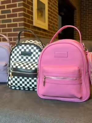 #musthave #everydayessentials #TikTokMadeMeBuyIt #irisandrainbow #irisarmy 