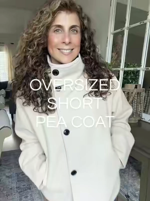 Love the look of this short pea coat .. looks classy but casual @Buenoble #peacoat #jacket #coat #TikTokshopbacktoschool #tiktokshopcreatorpicks 