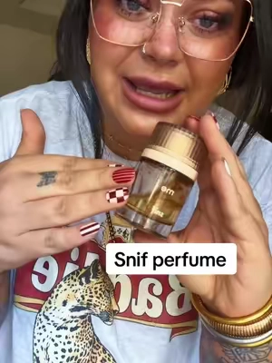 SO YUMMY. ✨ @Snif #snif #perfume #signaturescent #smellinggood #TikTokshopbacktoschool 