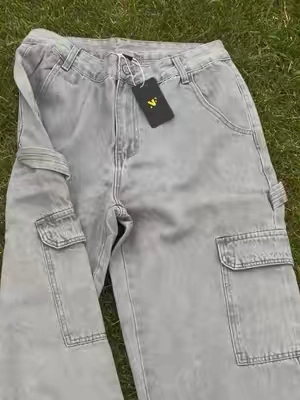 Pantalón súper lindo para chicas con estilo #estilo #outfit #tendencia #shopping #chicas @JCR DENIM 