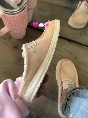 the blush pink 💗  #heydude #heydudeshoes #heydudeslipons #pink #heydudes 