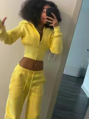 Can we skip to falll???? 🫣  #fyp #fyppppppppppppppppppppppp #viral #fashiontiktok #fashiontiktokoutfits 