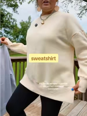 Perfect oversized sweatshirt. #oversizedsweatshirt #sweatshirt #tiktokshopcreatorpicks 