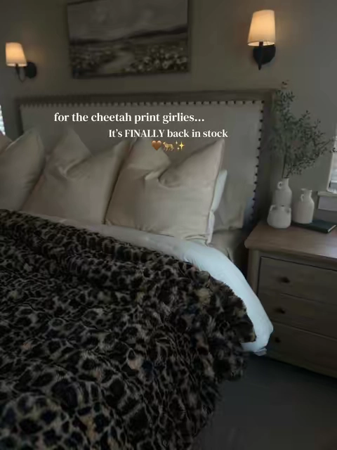 the cheetah print bubble throw is backkk!! #cheetahprint #blanket #throwblanket 