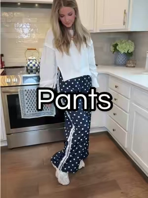 Polka dot track pants! I feel like these run a little big! #polkadot #trackpants 