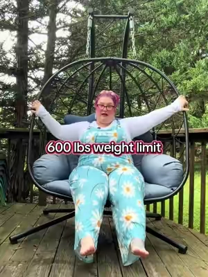 This double hanging egg chair is soooo comfy!! I don’t remember life before it. 😭🥰 #eggchair #hangingchair #outdoorchair #plussizechair #patiochair 