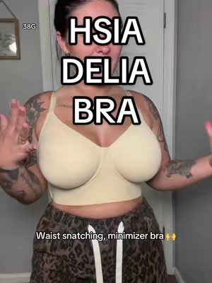 I feel 10-15lbs lighter in my shorts everytime I wear this bra 🙌 #corset #minimizerbra #plussizebra #hsia #hsiabra @Hsia-Bras 