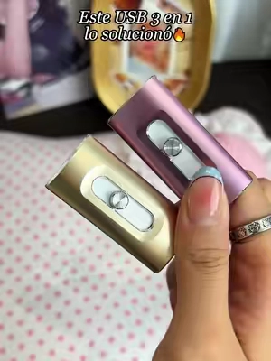 ¿Tu teléfono o computadora siempre se quedan sin espacio? 📂⚡  Este flash drive 3 en 1 te permite guardar y transferir archivos súper rápido.  Funciona con Android, PC y más dispositivos.  Pequeño, rápido y súper útil.#memorystorage #USBStorageDevices #tiktokshop #DealsforYouDays #Summervibes 