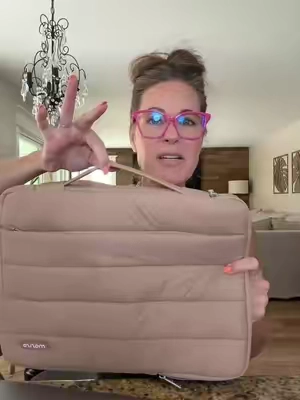 I wish I would’ve bought this before I cracked my laptop. 😭 It’s ridiculously padded, lightweight, and gives me so much more peace of mind when I’m carrying my computer around.  @MOSISO #laptopsleeve #laptopcase 