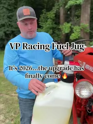 Fuel transfer pump that makes it easier and faster 🔥 #gasjugwithterapump #vpracingfuels #fueltransferpump #terapumpgasjug #electricfuelpump 
