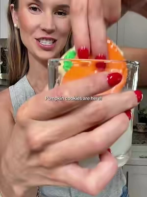 These cookies sell out every holiday! #QVC #Cookies #Halloween #tiktokshopcreatorpicks 