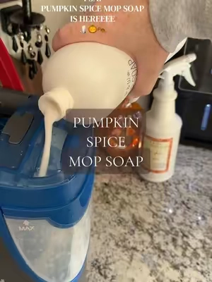 It’s tiiime. This sells so fast every year, don’t miss ittt! 👏🏻 🍂 🎃 #pumpkinspice #mopsoap #fallscents #CleanTok #cleanwithme 