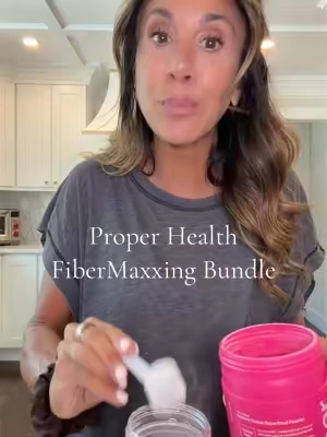 Fiber-maxxing > feeling bloated  One scoop a day to support digestion, gut health + get that fiber in. The Strawberry Pomegranate is delicious!!   #properhealth #fibersupplement #digestiontips #bloating  #fiber 