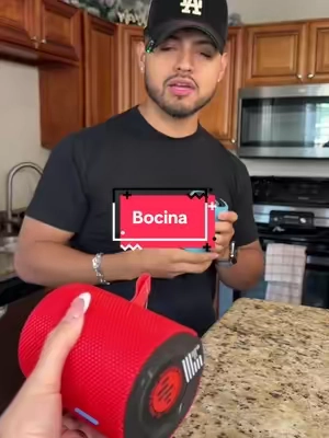 Basicamente son dos bosinas en 1😮‍💨🙌🏼 #bocinas#bocina#bocinabluetooth#bocinaportátil#speaker 